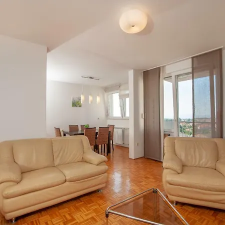 Apartman Vesna * ザダル