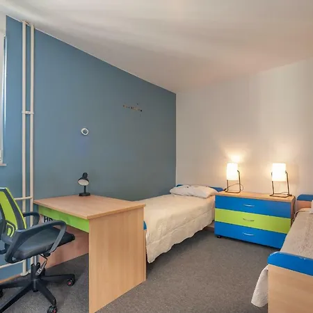 Apartman Vesna Appartamento Zara